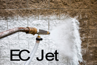 Retaining wall, sprayed with NMD80 using the EC Jet.