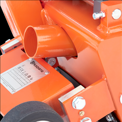 Husqvarna Scarifier - dust control port.