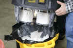 Dewalt_Filter_Change(2).jpg (80896 bytes)